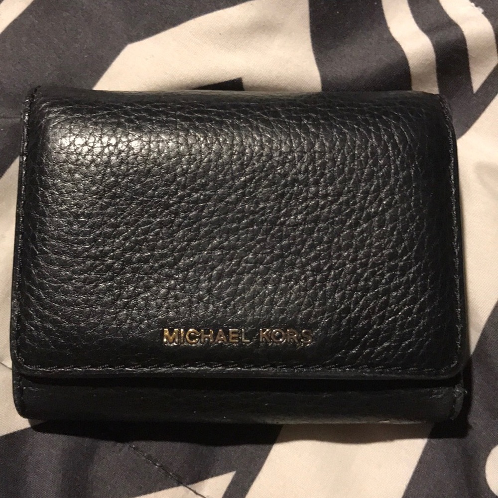 Micheal Kors wallet